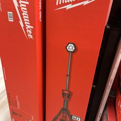 Milwaukee M18 Tower Light Dual Power Tool Only 