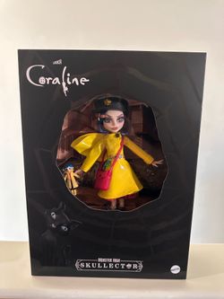 Skullector Coraline Doll