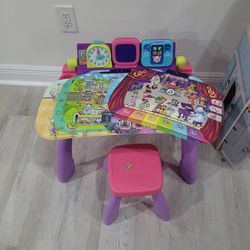 VTech Touch & Learn Activity Desk