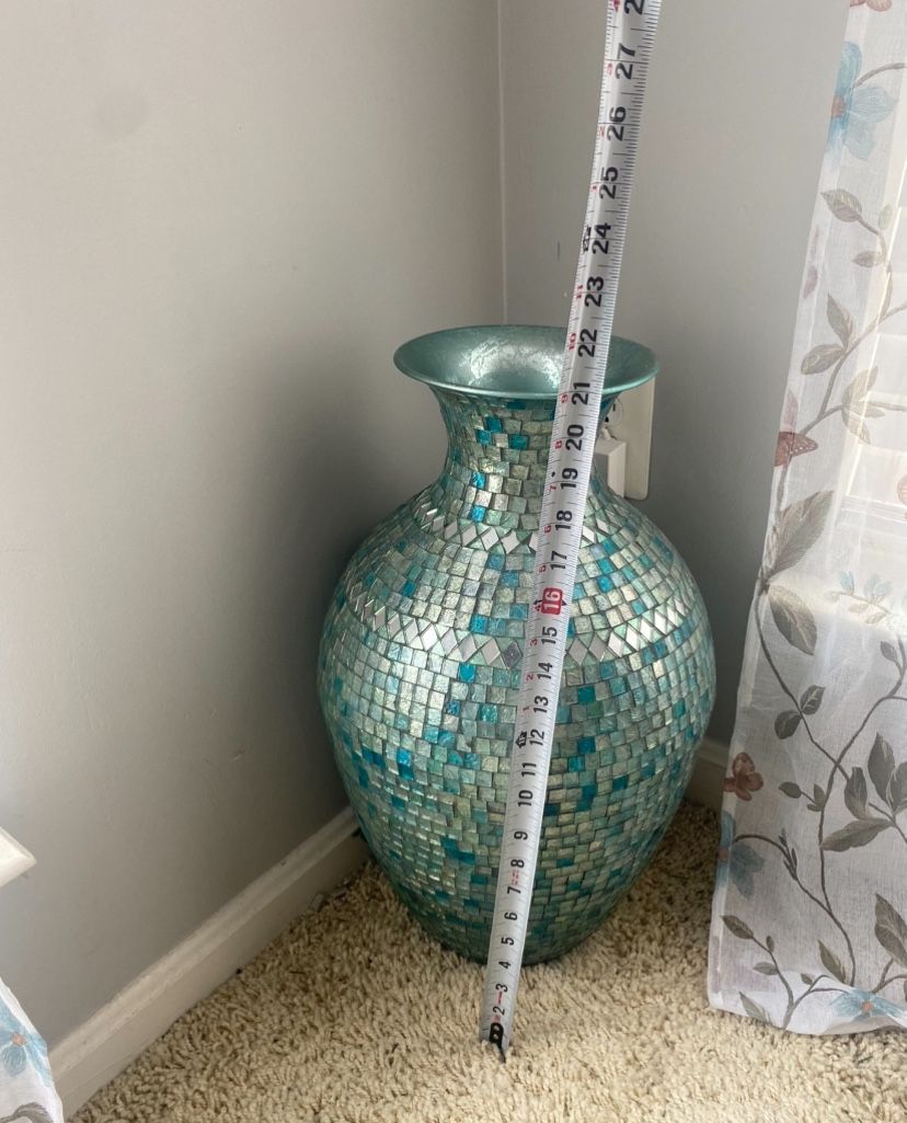 Pier One Vase