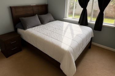 Queen Bed Frame Small Large Dresser And Mirror