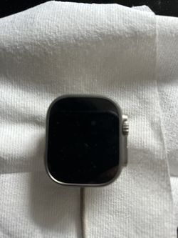 Apple Watch Ultra 8 49mm Titanium