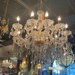 Chandelier Maria Teresa 30 X 28