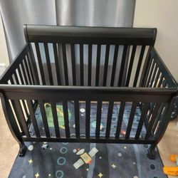 Baby Crib 