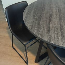 Kitchen Table and Chairs