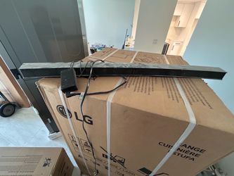 Samsung Speaker and Subwoofer