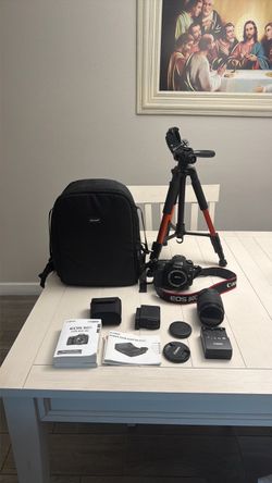 Canon EOS 80D DSLR Camera + 18-135mm Lens + Tripod & Accessories