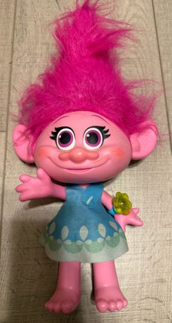 Free Poppy Troll Doll Talking Girl Pink Hair Lights Hasbro Movie 15” Tall needs batteries