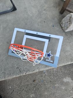 mini basketball hoop