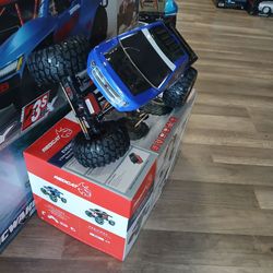 Redcat Racing Everest 10 RC electric rock crawler brand new