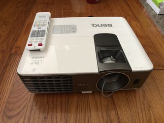 BenQ Mx720 DLP Projector