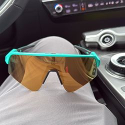 Oakley Sutro Lite