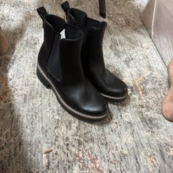 Kids Shoes Only 10-15 $ Each 