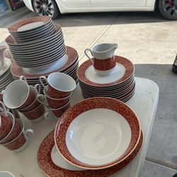 56 pieces red dish(UN-USED)