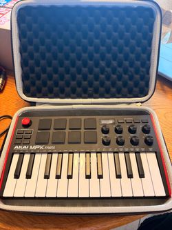 Akai Professional MPK Mini MK3 Keyboard