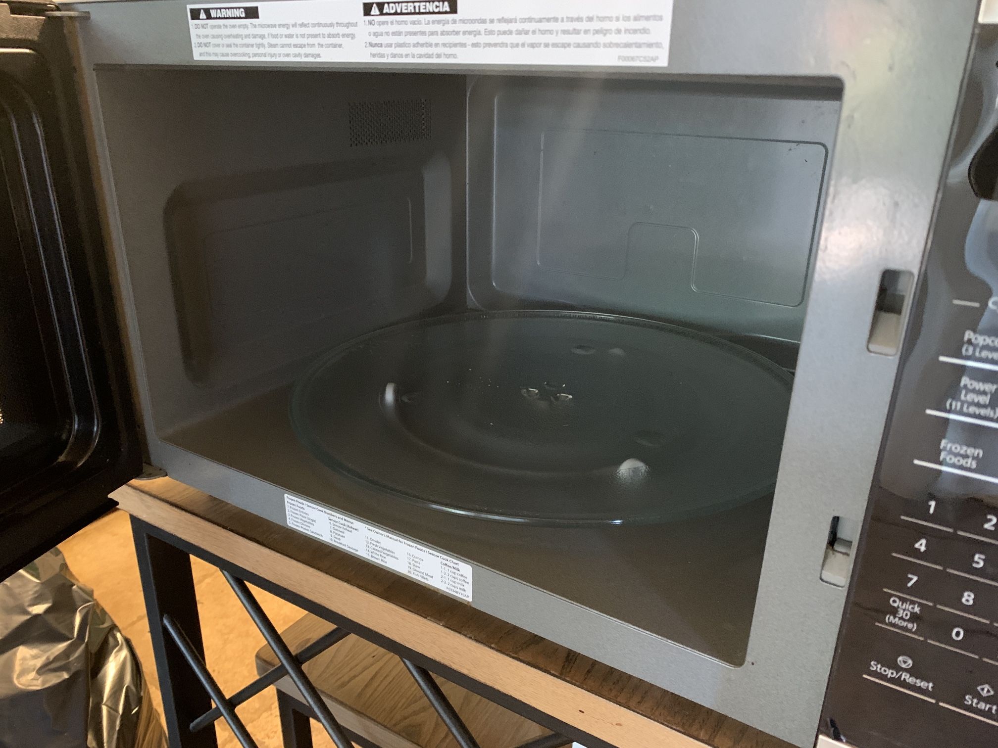 Microwave!! Panasonic NN-SN98JS Countertop Microwave, 2.2 cft, Stainless Steel