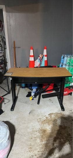 Computer Desk