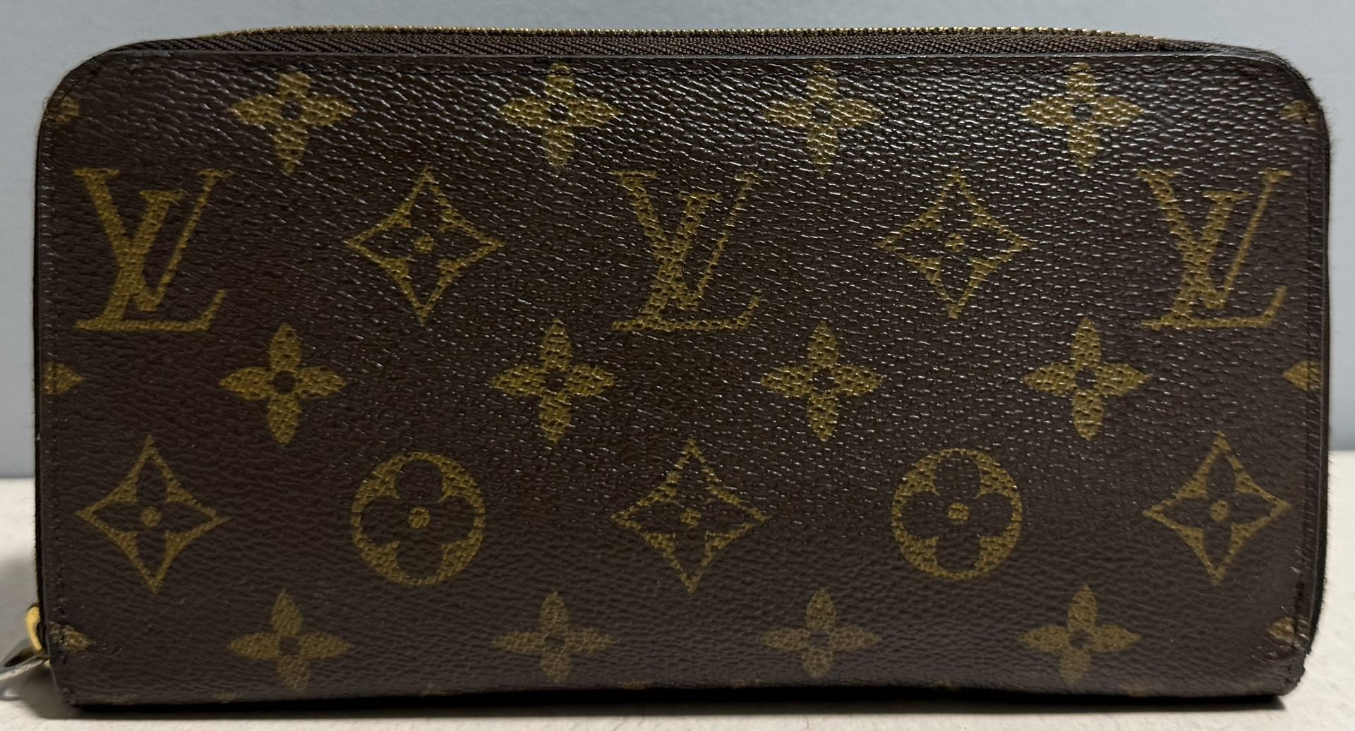 Louis Vuitton Zippy Wallet Monogram Canvas