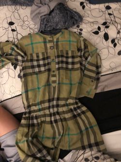 Burberry shirt size 10y