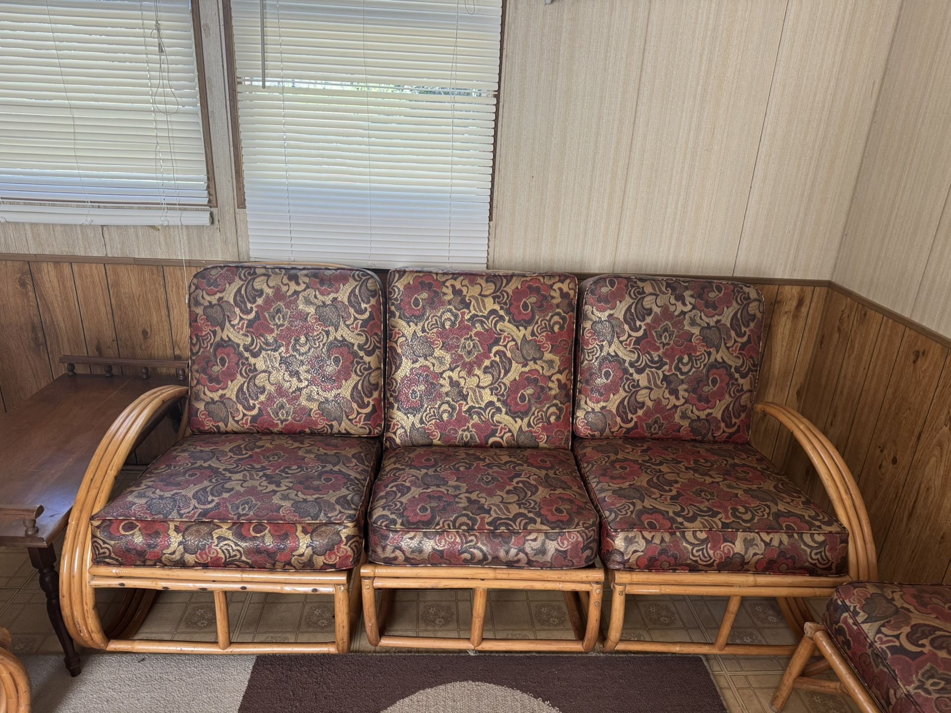 Vintage Sofa set