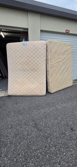 💯 Queen mattress & boxspring (DELIVER OPTION)