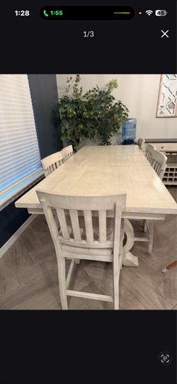 8 chairs 6.5 ft kitchen table. ( Willing to trade for TV or PS5)