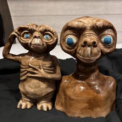 2Hand Painted Beautifully Detailed 10” Tall E.T. The Extra Terrestrial Bust 1982