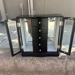 Jewelry Box 