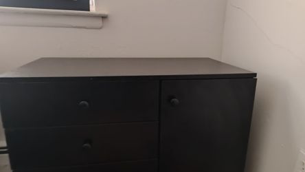 Selling a sturdy wooden bedside table / bookshelf / storage unit in excellent condition.