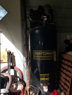 Air compressor, 60 gallon, 220v