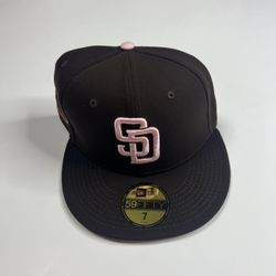 New Era x Billion Creation San Diego Padres Strawberry Chocolate 7