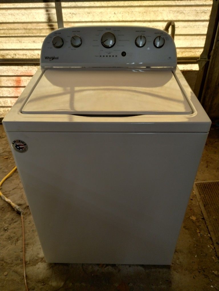2023 Whirlpool Washer 