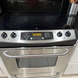 GE ELECTRIC SLIDE IN STOVE