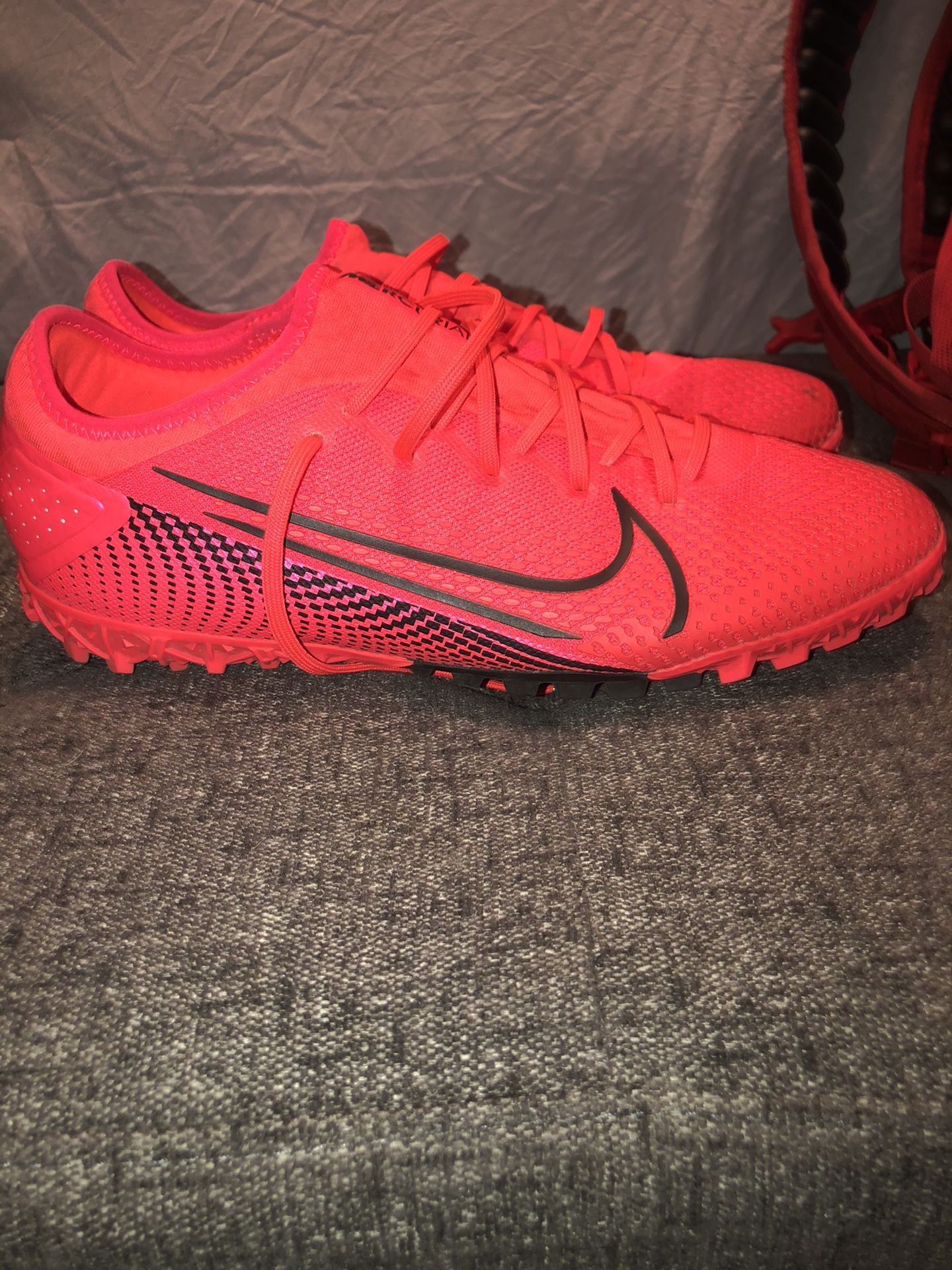 Nike mercurial vapor 13 pro turf size 10
