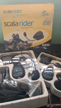 Scala rider team set rider to passenger intercom system