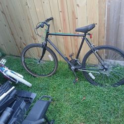 6 Gear Multi-terrain Bike Could Use Some Wd40