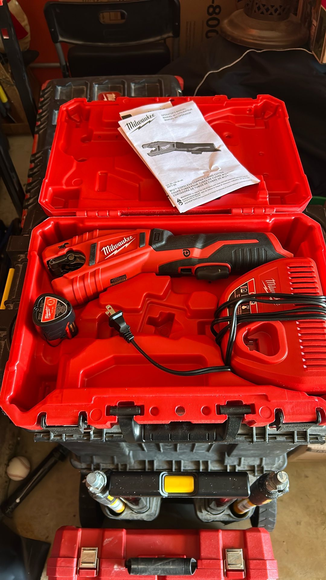 M12 Milwaukee Cordless Copper Tubing Cutter