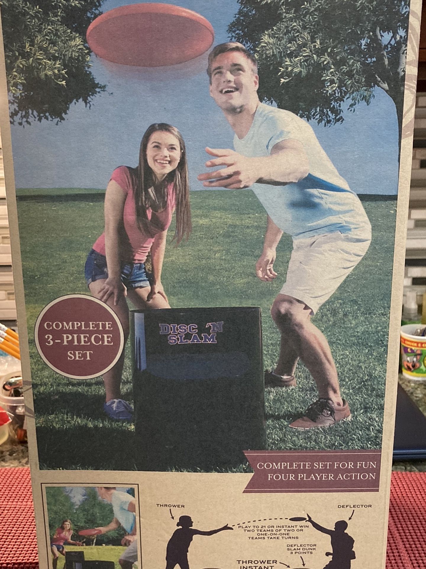 Can Jam Frisbee Game