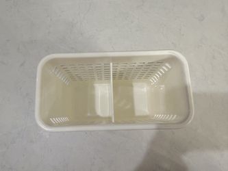 White Plastic Utensil Holder – Chopstick/Kitchen Caddy