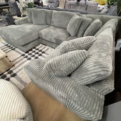 ⚡ Unbeatable Low Price❤️Lindyn Fog 4pc LAF Chaise Sectional