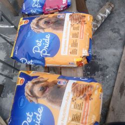 Dogfood by the bag $25