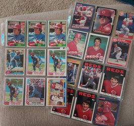 1(contact info removed) Pete Rose Baseball Card Collection