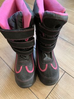 Girl snow boots