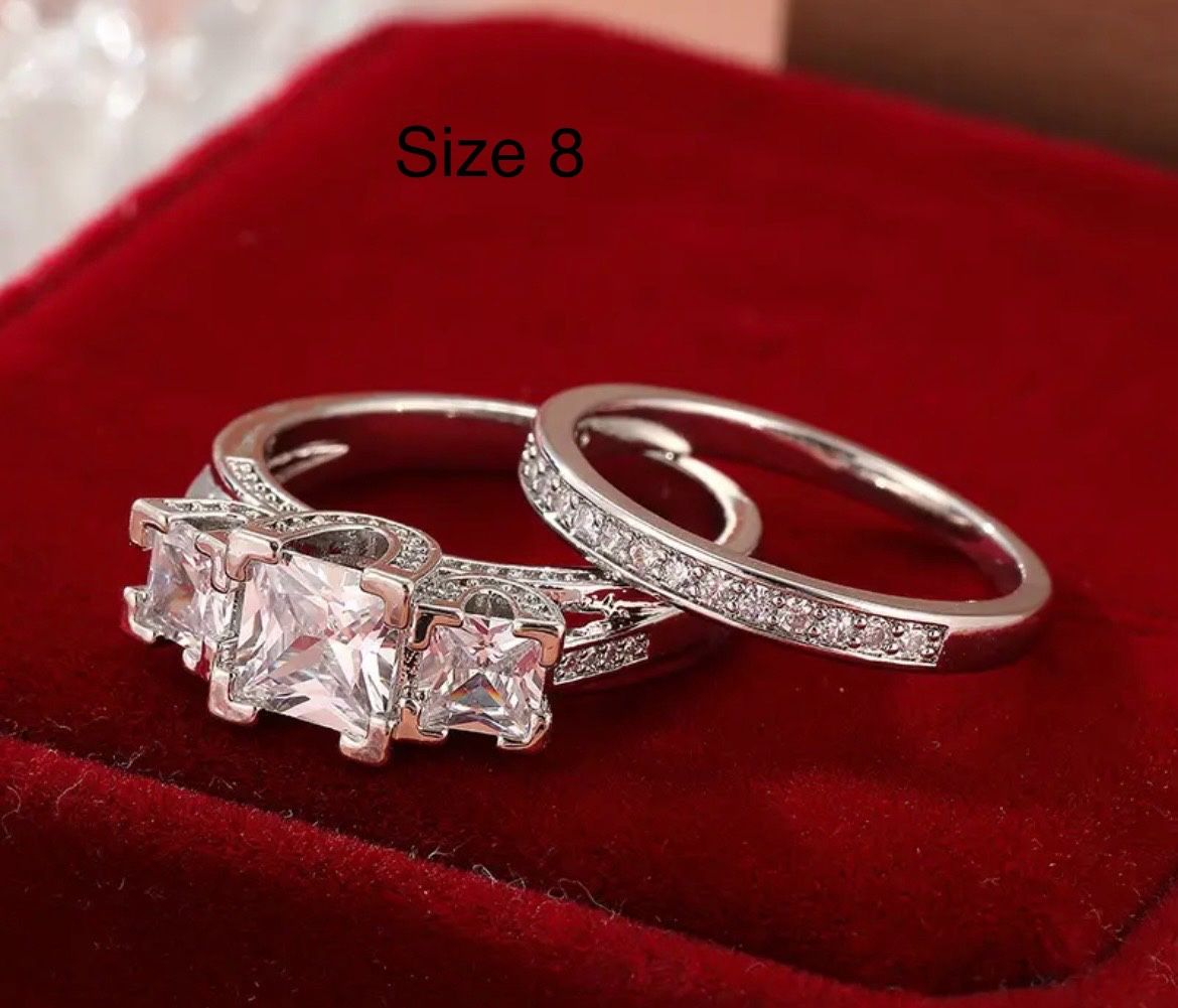 Engagement Ring With Box