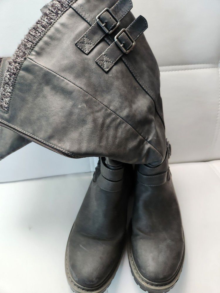 Gray Boots Good Condition