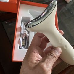 Reno Genie For Face And Neck 