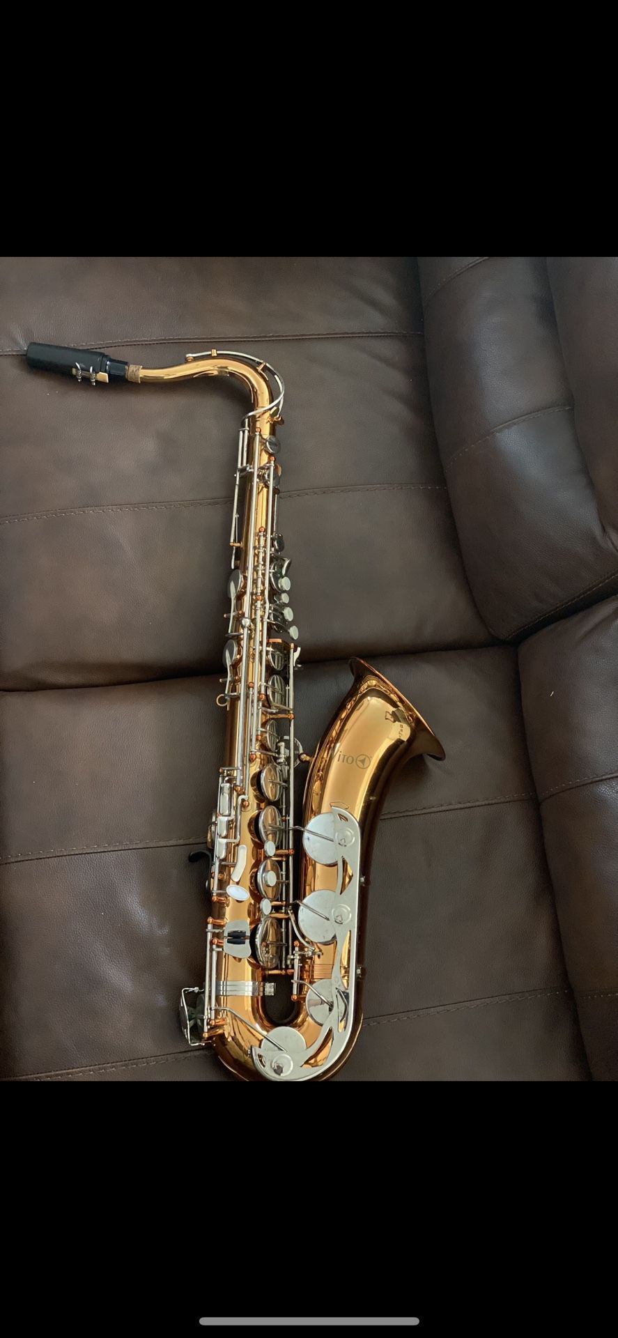 VITO Tenor Saxophone