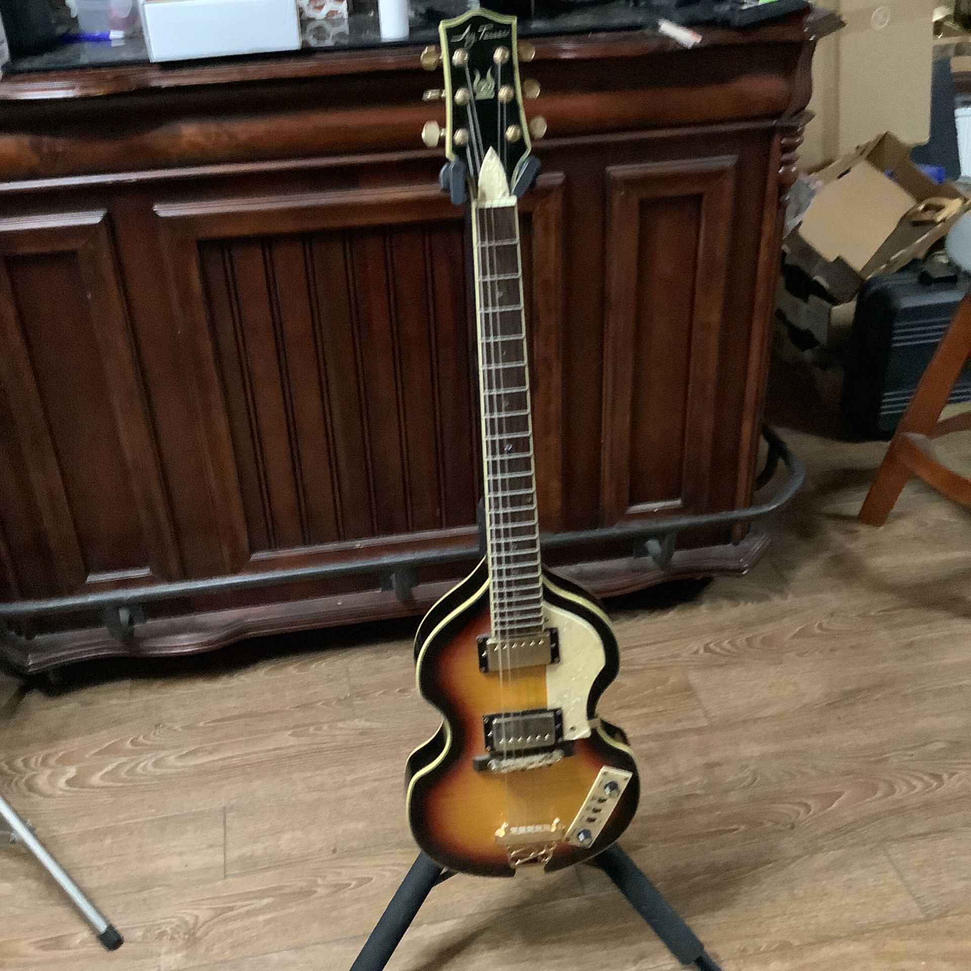 Jay Turser “ Violin 6 String Guitar Best Offer