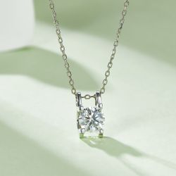 Classic Bull Head Moissanite Pendant – 1 Carat D-Grade S925 Sterling Silver Gold-Plated Necklace non tarnish jewelry
