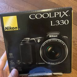 Nikon Coolpix L330